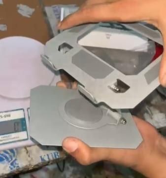 Rotating Base Tablet Stand ( change your working style )